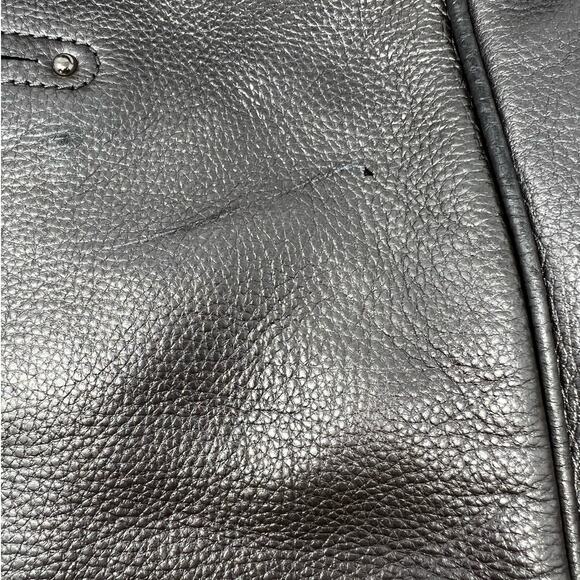 B. Makowsky Leather Hobo Handbag in Great Condition - Picture 4 of 11